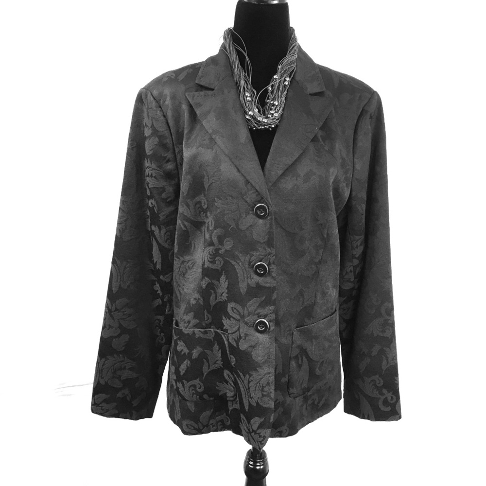 Cold-water Creek Black Blazer. Size Large. NWT.